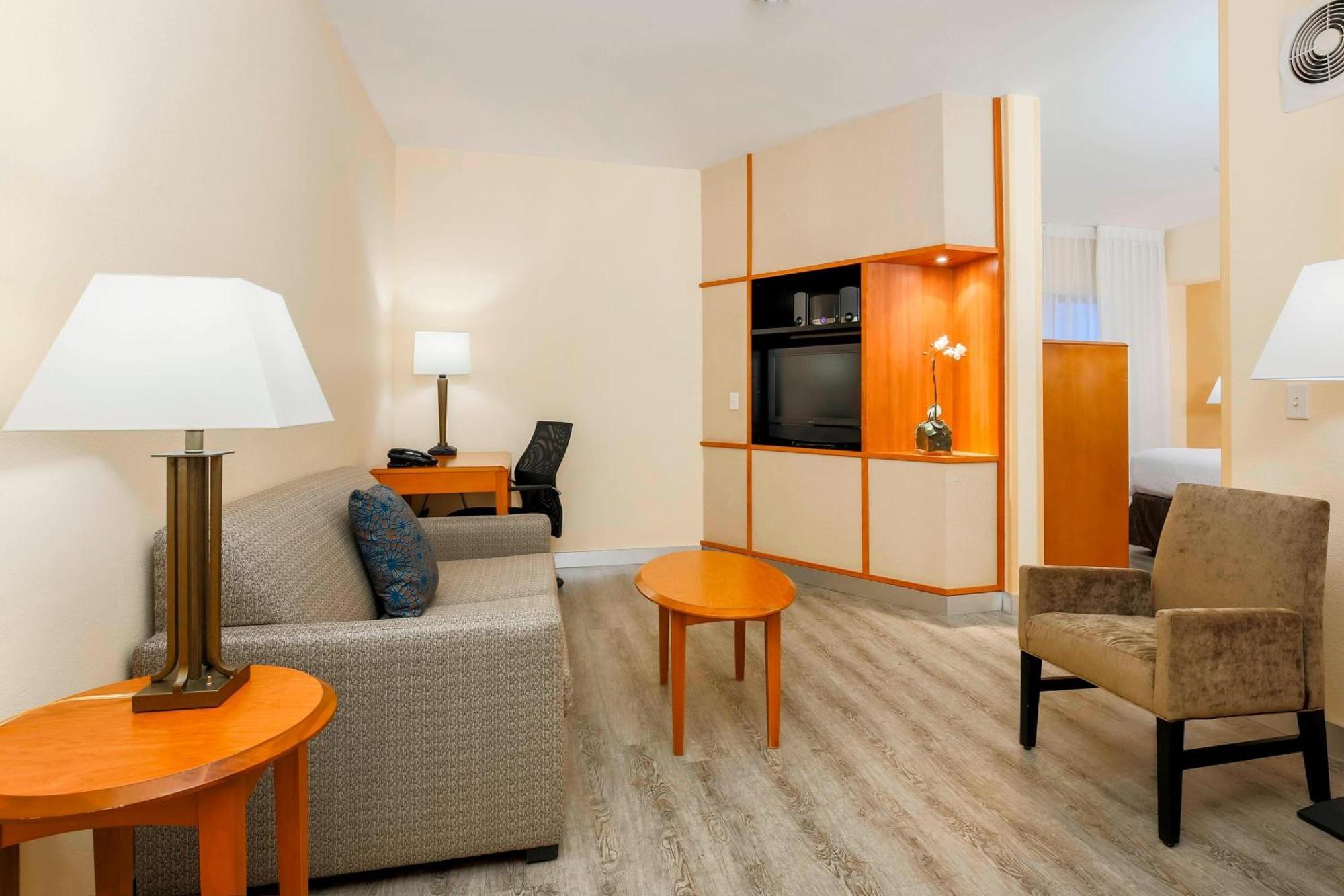 Fairfield Inn & Suites Темекула Екстериор снимка